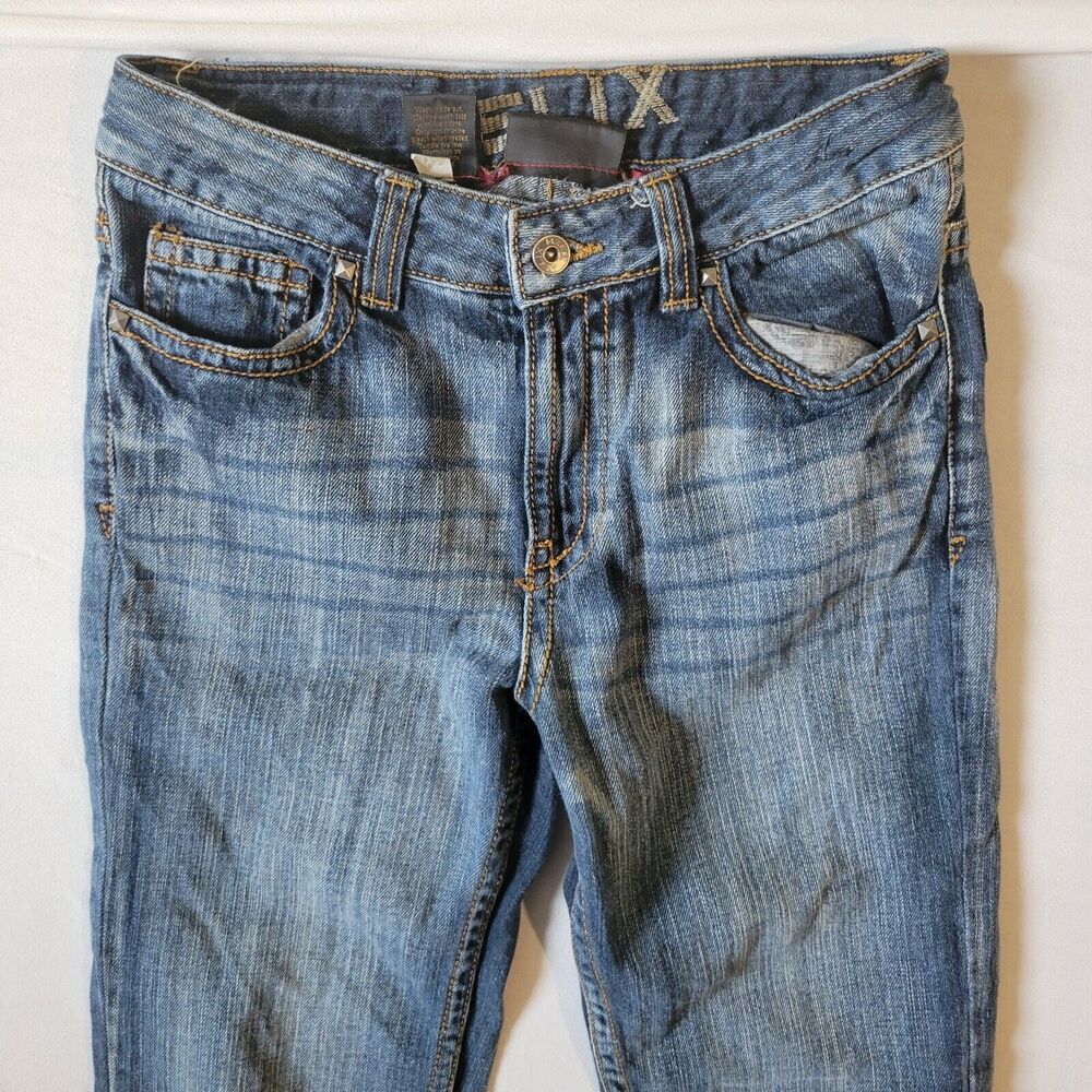 Helix Size 16 Jeans 100% Cotton Slim Boot Cut Distressed 30x28 - Picture 2 of 8